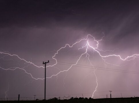 9 Bizarre Facts About Lightning You Never Knew — Quick Facts trivia by Trivia Daily