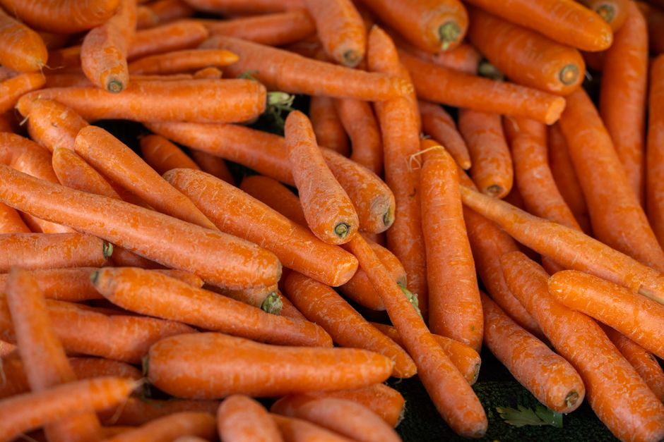 Why Carrots Turned Orange: The Political History Revealed