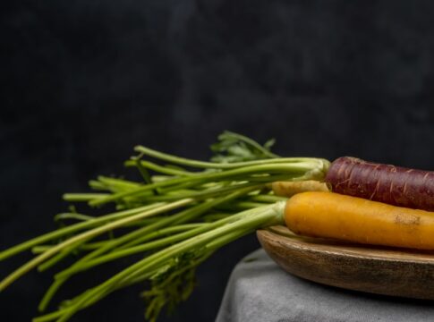 Why Carrots Were Purple: The Dutch Revolution Story — Food & Drink trivia by TrivBits