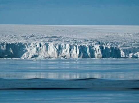 The Secret Behind Antarctica Being the Worlds Largest Desert — General trivia by TrivBits