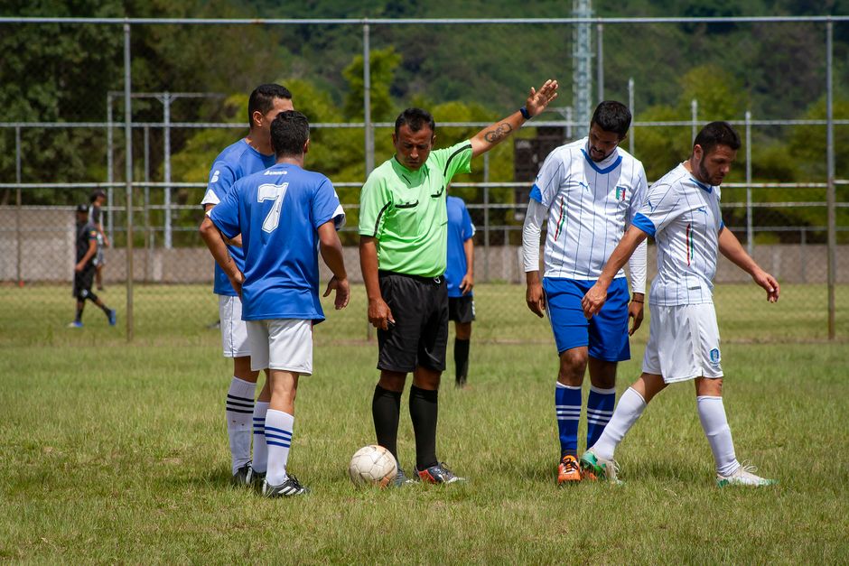 Soccer Referees Run 7 Miles Per Game: Fitness Data — Sports trivia by TrivBits