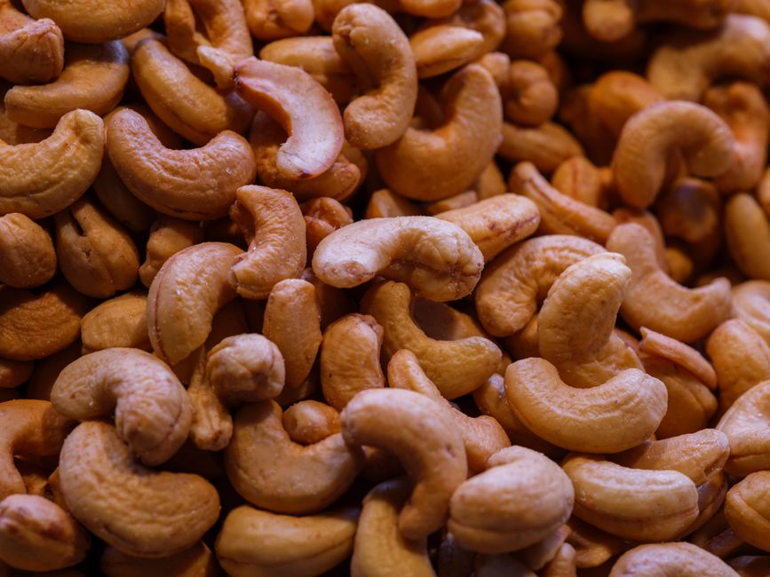 9 Strange Facts About Cashew Nut Toxicity — General trivia by TrivBits