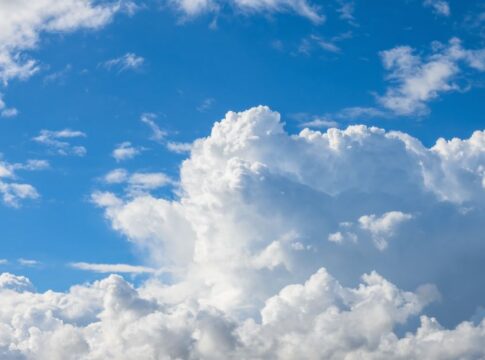 Clouds Weigh 1.1 Million Pounds: How They Float — General trivia by TrivBits