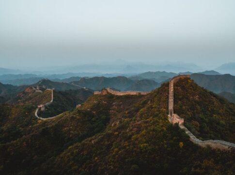 Great Wall of China Visibility Myth: Space Truth — History trivia by TrivBits