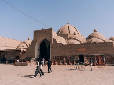 Silk Road Traded More Than Silk: 11 Hidden Truths — History trivia by TrivBits