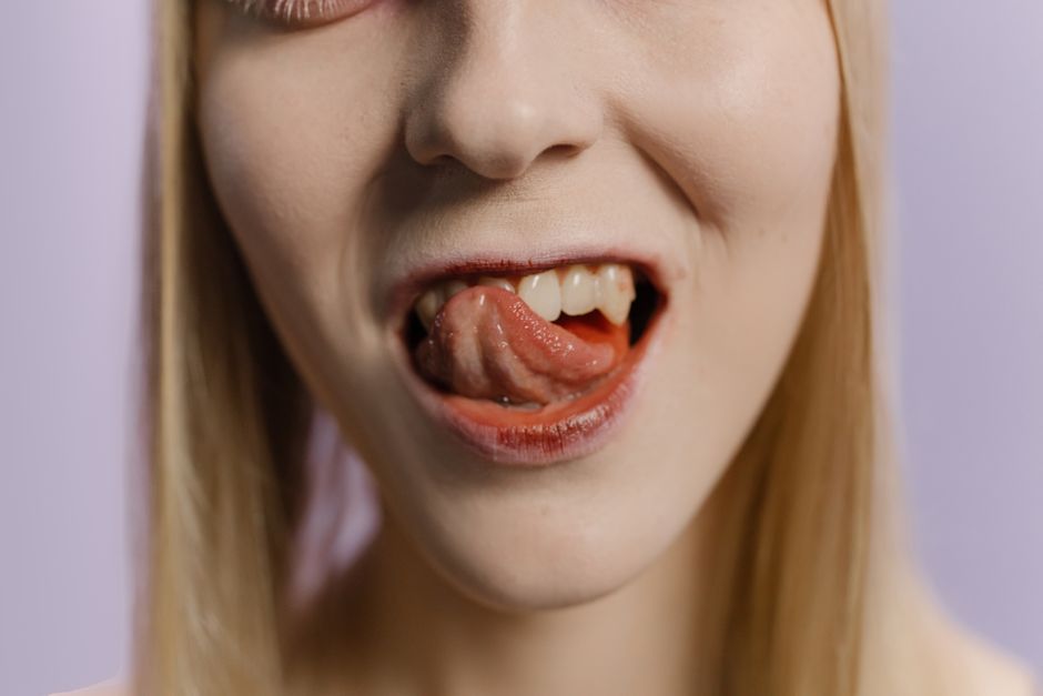 Human Saliva Contains Natural Painkiller: 11 Body Facts — Quick Facts trivia by TrivBits