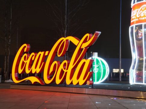 Coca-Cola Was Green When First Invented: Color Myth — Food & Drink trivia by TrivBits
