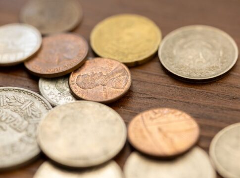 What Causes Coins to Smell Metallic: Skin Chemistry — General trivia by TrivBits