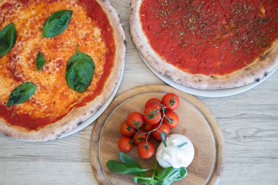 Why Margherita Pizza Has Those 3 Colors: Flag Story — Food & Drink trivia by TrivBits