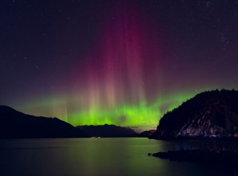 What Causes Northern Lights Color Variations: Gas Truth — Quick Facts trivia by TrivBits