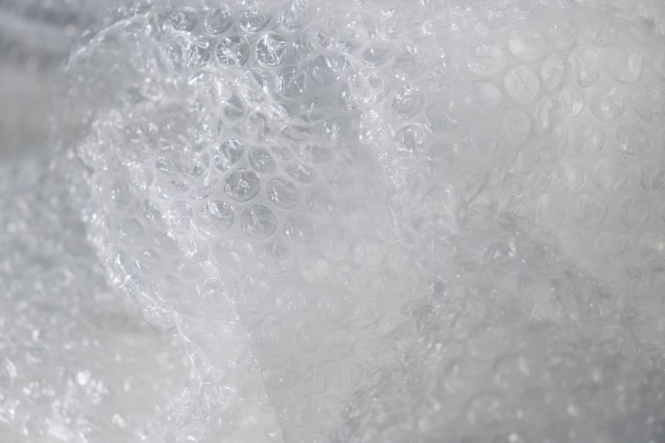 What Causes Bubble Wrap Popping Sound: Air Physics — General trivia by TrivBits
