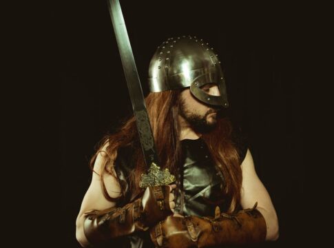 7 Bizarre Facts About Viking Berserker Battle Rituals — History trivia by TrivBits