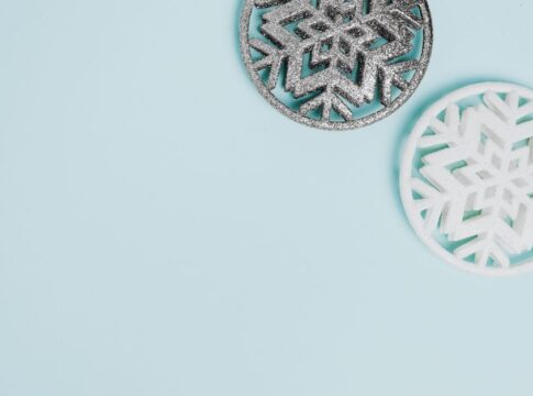 What Causes Snowflakes to Always Have Six Sides — Quick Facts trivia by TrivBits
