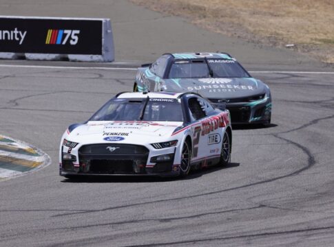 NASCAR Drivers Lose 10 Pounds Per Race: Sweat Truth — Sports trivia by TrivBits