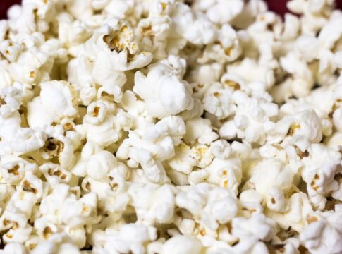 What Causes Popcorn to Pop: Water Vapor Explosion — Food & Drink trivia by TrivBits