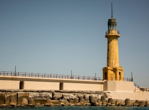 The Lighthouse of Alexandria: 7 Lost Wonder Facts — History trivia by TrivBits
