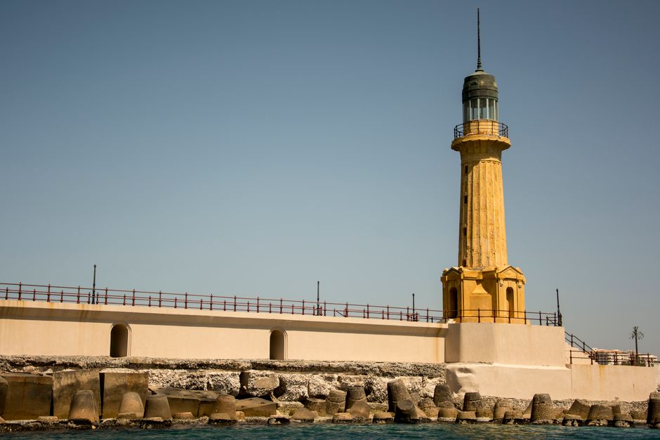 The Lighthouse of Alexandria: 7 Lost Wonder Facts — History trivia by TrivBits