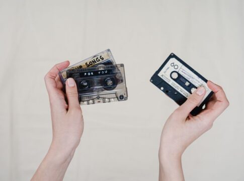 What Causes Earworms: Song Stuck in Head Science — General trivia by TrivBits