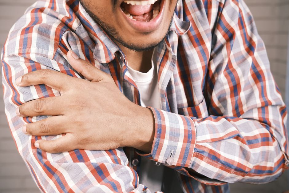 What Causes Stitch Pain When Running: Side Cramp Truth — Sports trivia by TrivBits