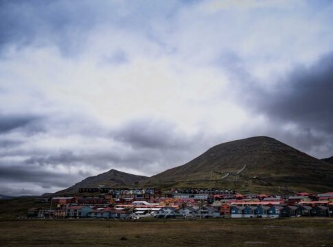 The Town That Banned Death: Longyearbyens Odd Law — Quick Facts trivia by TrivBits