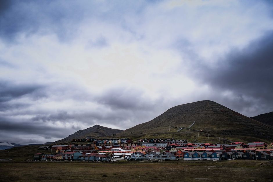 The Town That Banned Death: Longyearbyens Odd Law — Quick Facts trivia by TrivBits